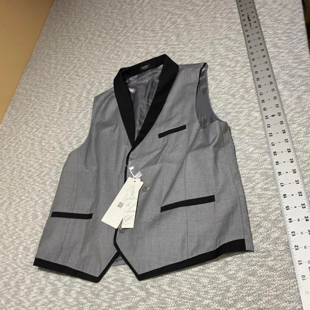 Coofandy Gray vest with black trim NWT Men L. SKU-B74#vest